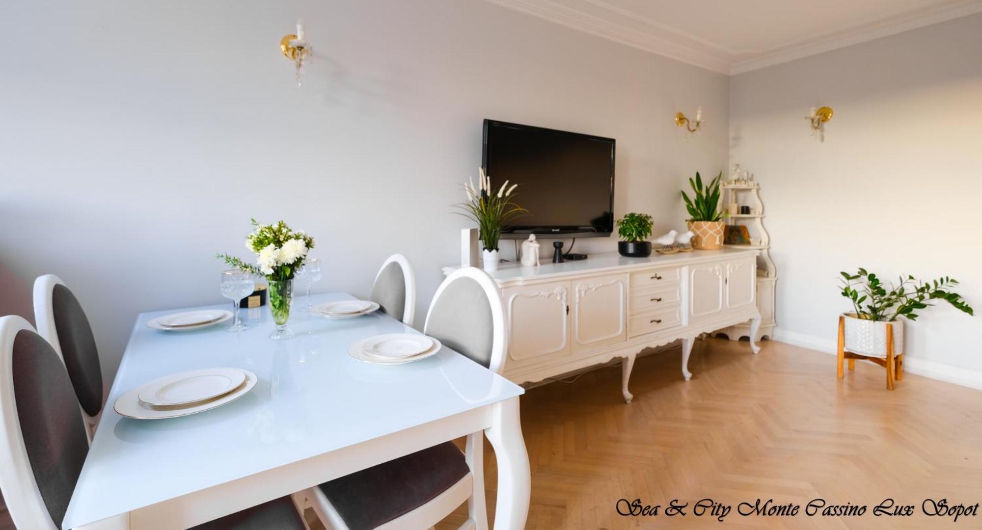Sea & City 50 M Monte Casinno 100 M Beach Apartments Lux Sopot Exterior photo
